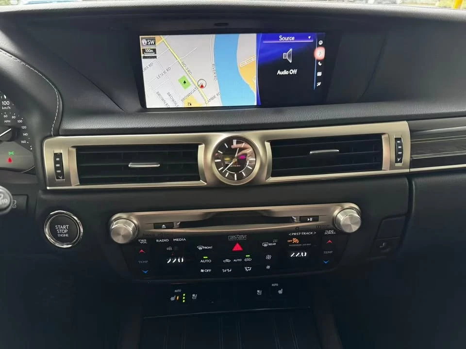 2018 Lexus GS 4th Gen - Image 10 of 18