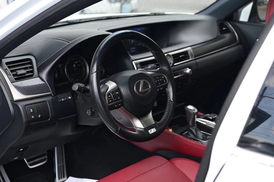 2018 Lexus GS 4th Gen - Image 4 of 20