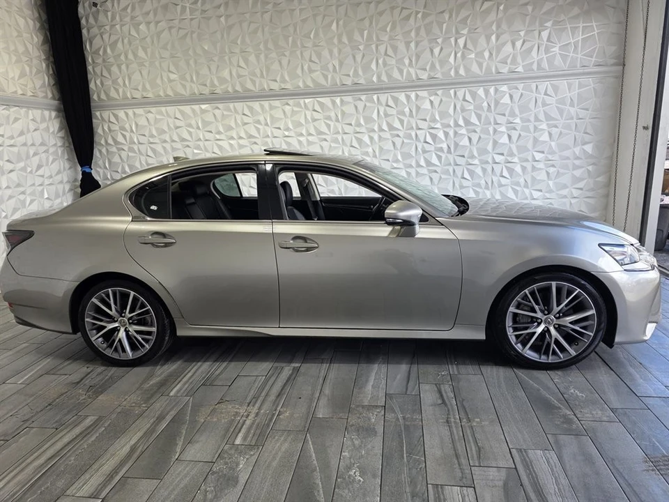 2018 Lexus GS 4th Gen - Image 4 of 21