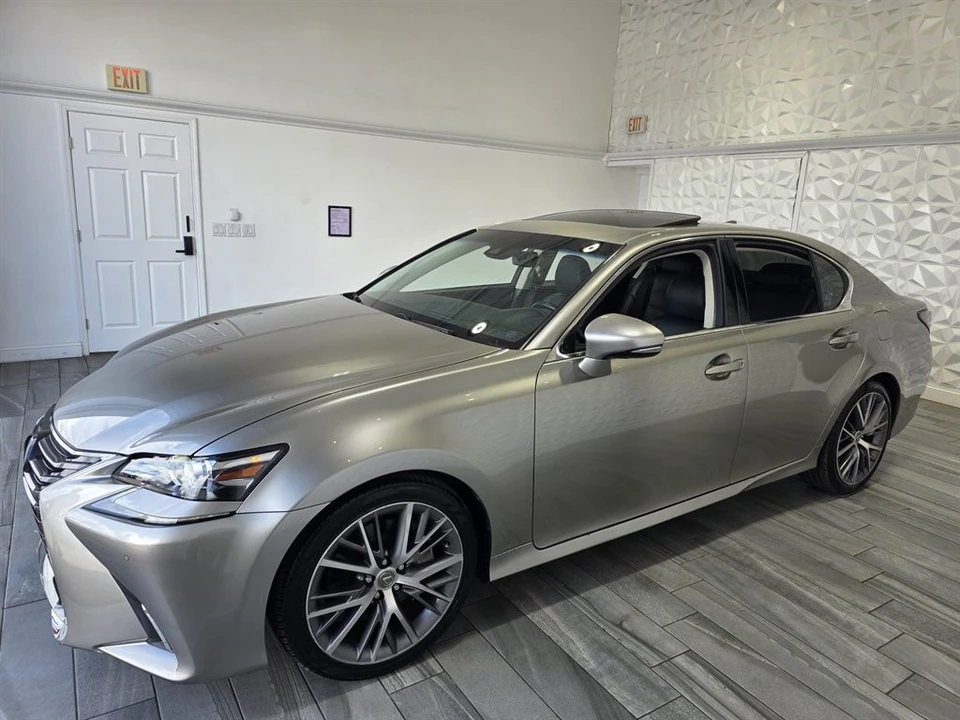 2018 Lexus GS 4th Gen - Image 9 of 21