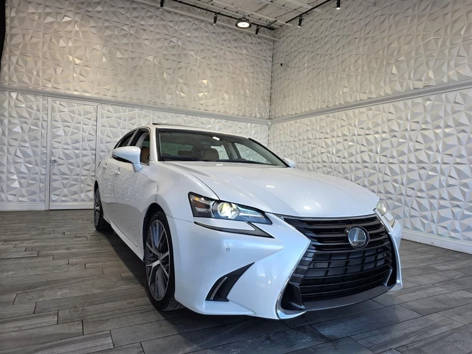 2018 Lexus GS 4th Gen - Image 28 of 31