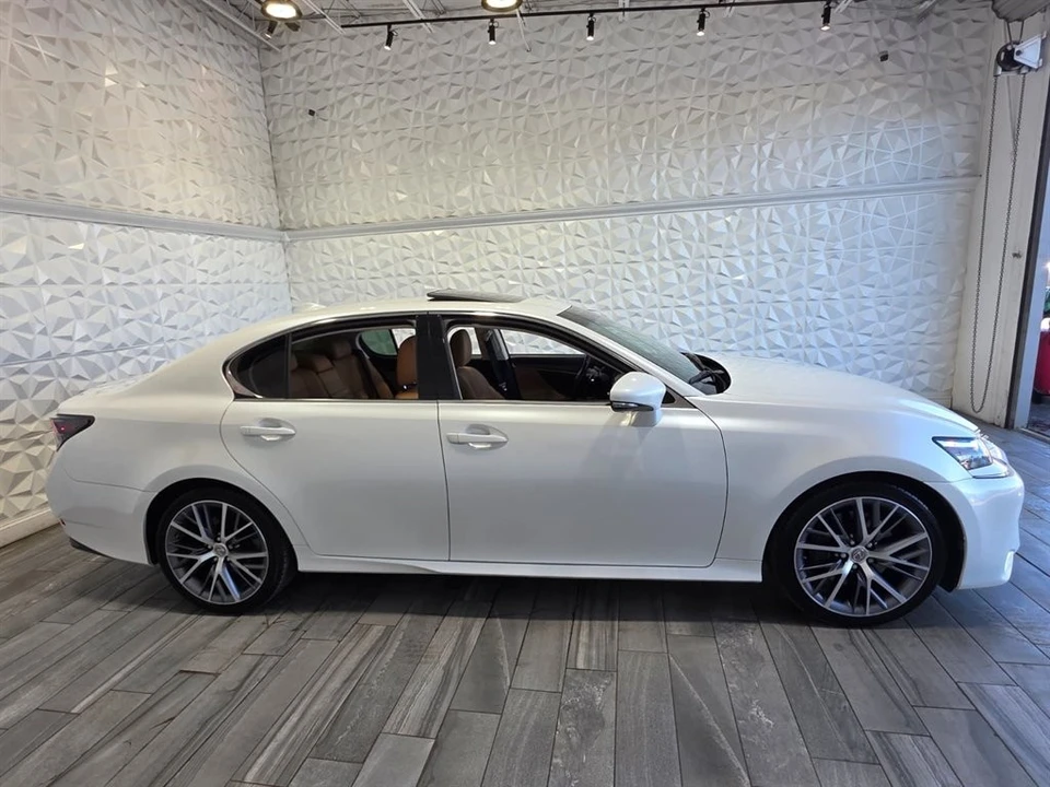2018 Lexus GS 4th Gen - Image 3 of 31