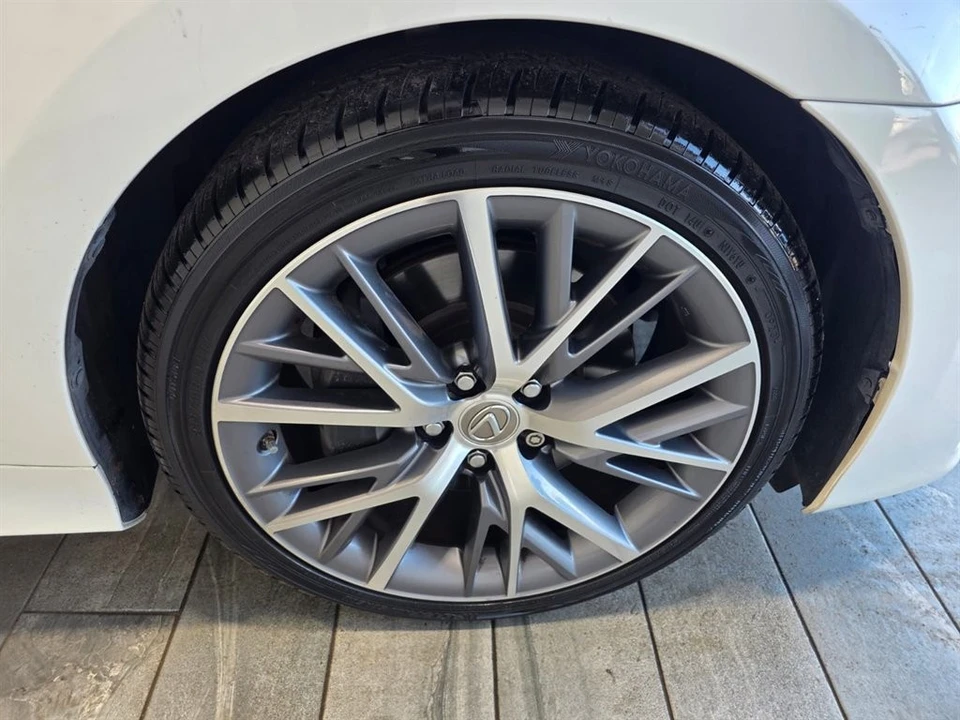 2018 Lexus ES 6th Gen - Image 13 of 21