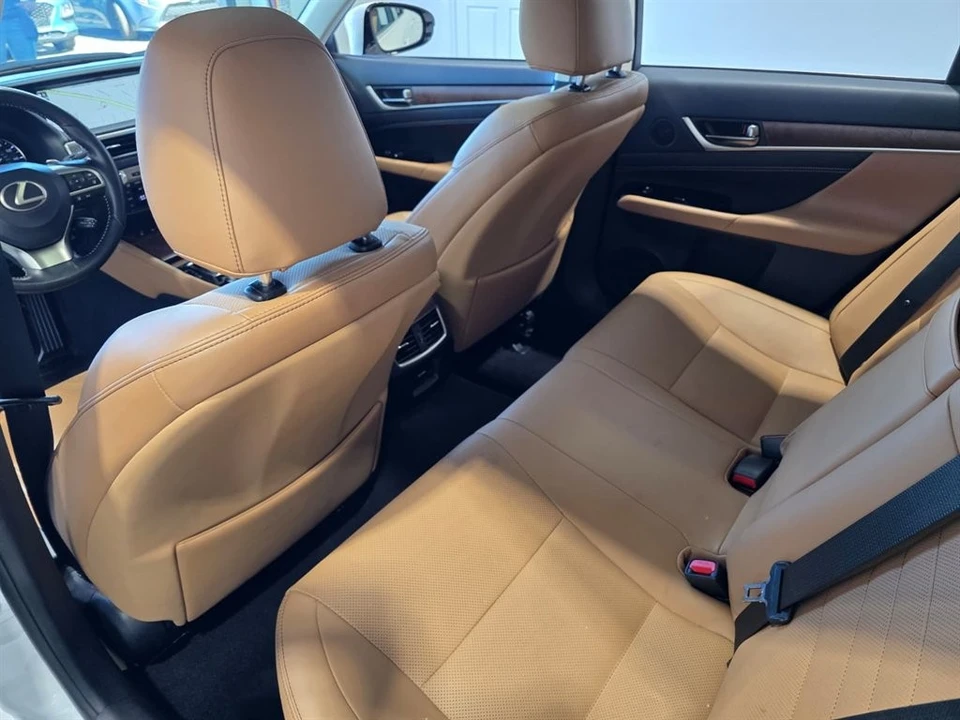 2018 Lexus ES 6th Gen - Image 18 of 21