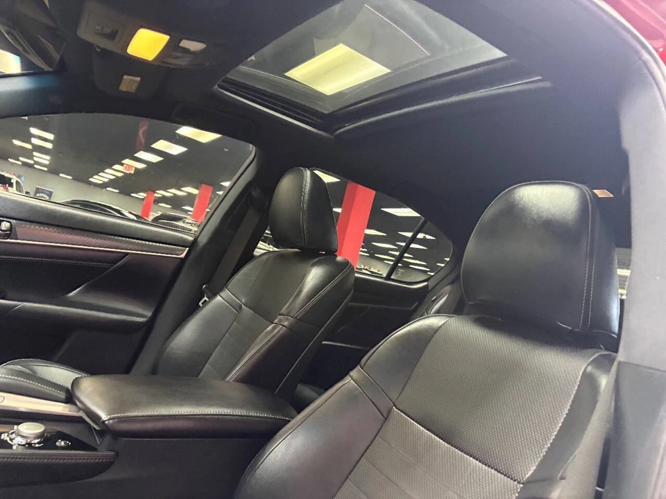 2018 Lexus GS 4th Gen - Image 20 of 21