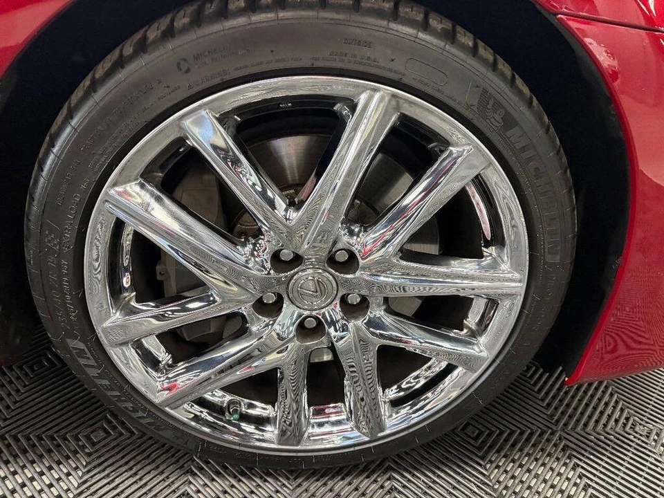 2018 Lexus GS 4th Gen - Image 18 of 21