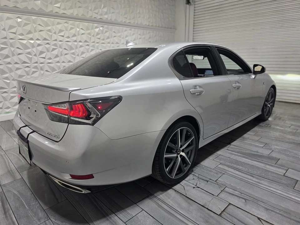 2018 Lexus GS 4th Gen - Image 11 of 21