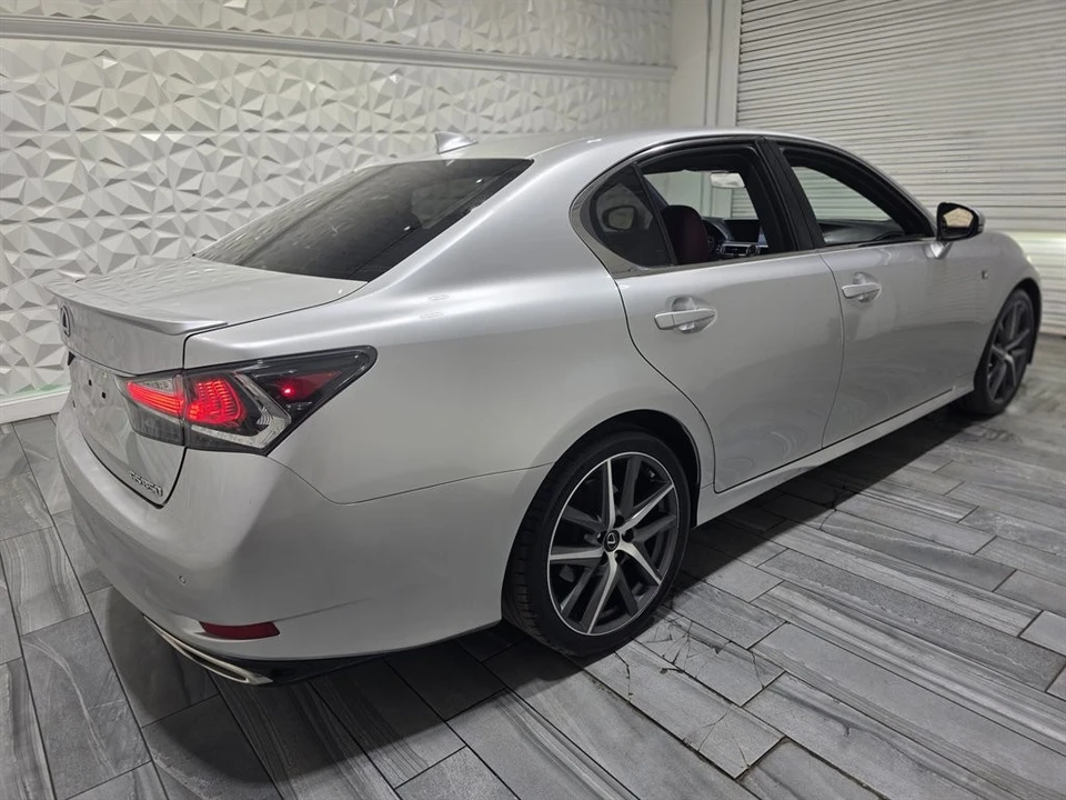 2018 Lexus GS 4th Gen - Image 13 of 27