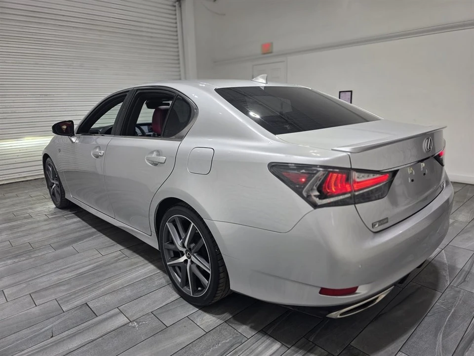 2018 Lexus GS 4th Gen - Image 14 of 27