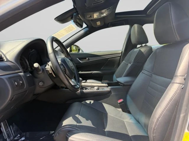 2018 Lexus GS 4th Gen - Image 17 of 31