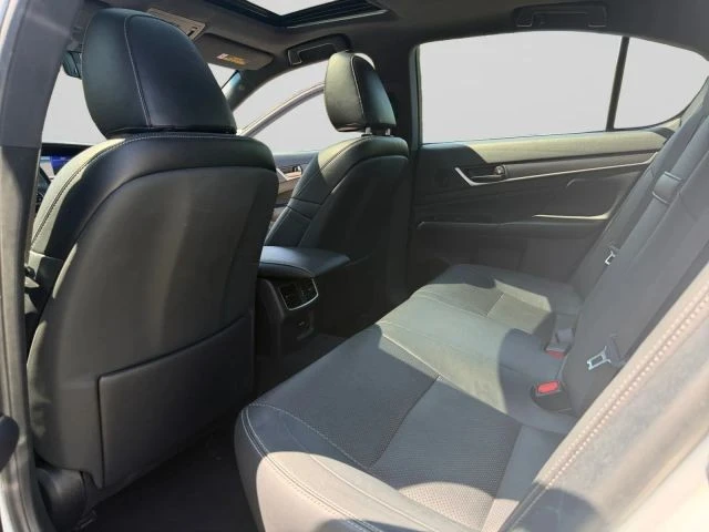 2018 Lexus GS 4th Gen - Image 27 of 31