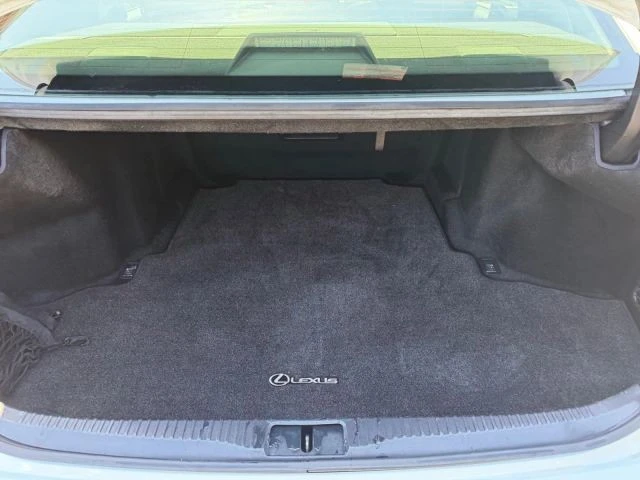 2018 Lexus GS 4th Gen - Image 29 of 31