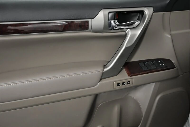 2018 Lexus GX 2nd Gen - Image 15 of 21