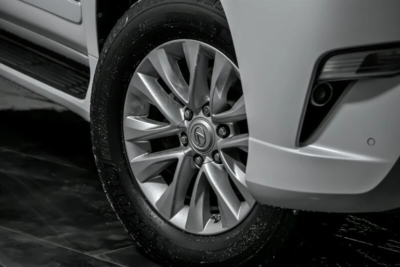 2018 Lexus GX 2nd Gen - Image 3 of 21