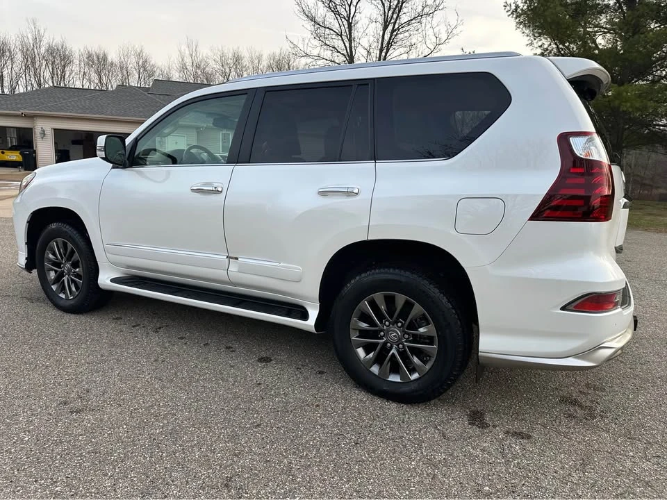 2018 Lexus GX 2nd Gen - Image 3 of 13