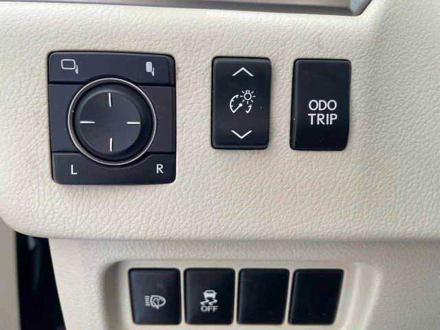 2018 Lexus GX 2nd Gen - Image 9 of 31