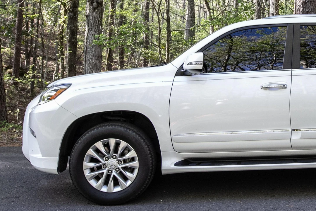 2018 Lexus GX 2nd Gen - Image 10 of 31
