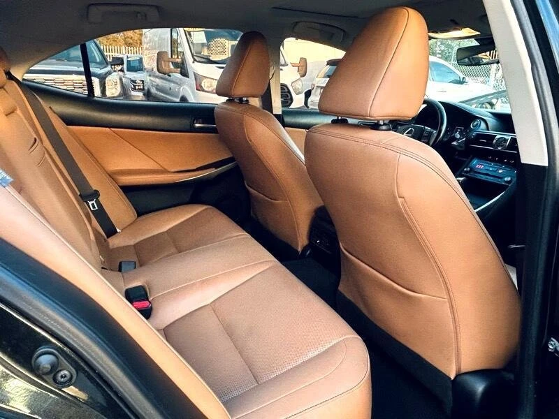 2018 Lexus IS 3rd Gen - Image 14 of 20