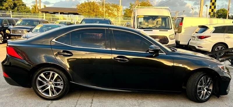 2018 Lexus IS 3rd Gen - Image 6 of 20
