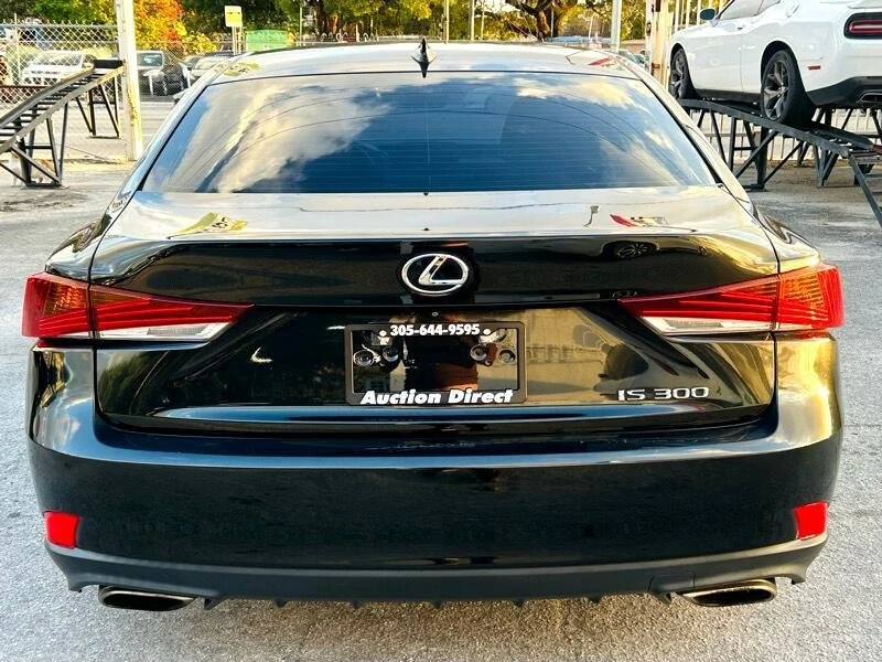 2018 Lexus IS 3rd Gen - Image 4 of 20