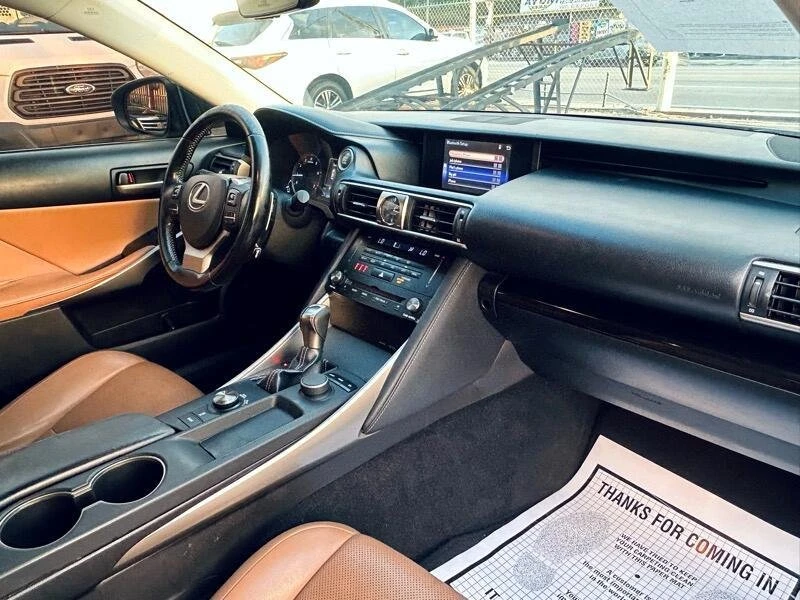 2018 Lexus IS 3rd Gen - Image 16 of 20