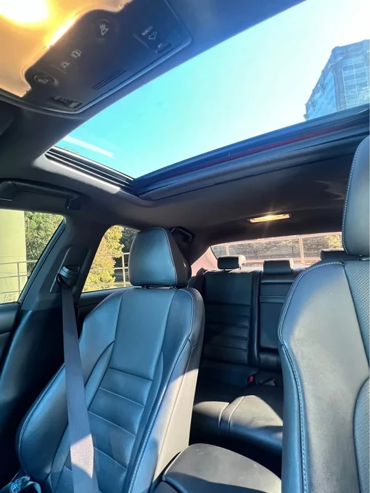 2018 Lexus IS 3rd Gen - Image 7 of 8