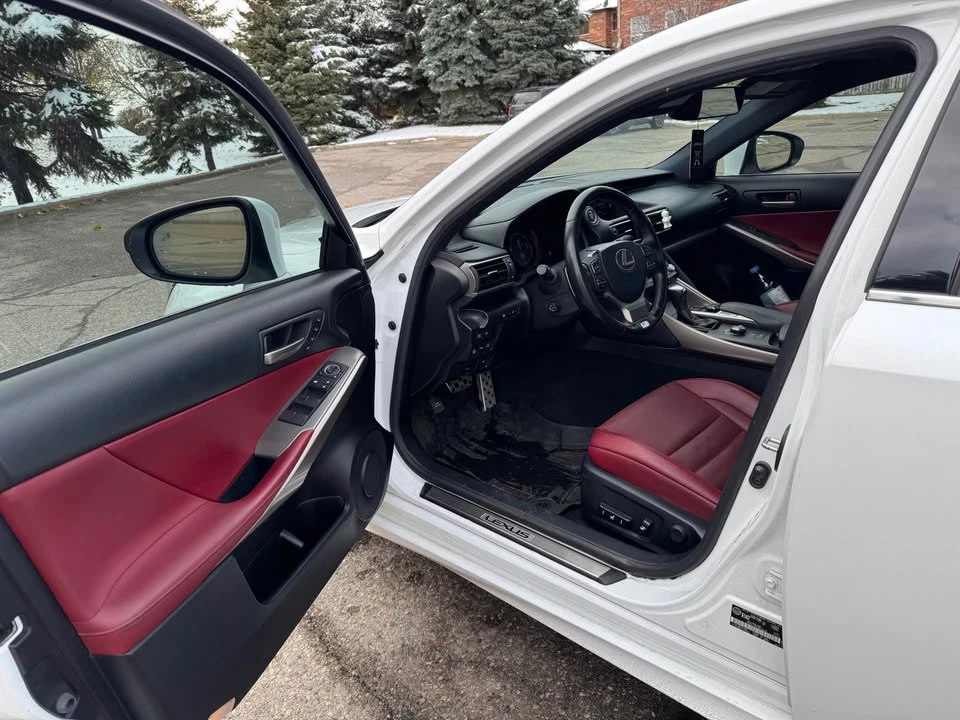 2018 Lexus IS 3rd Gen - Image 9 of 19