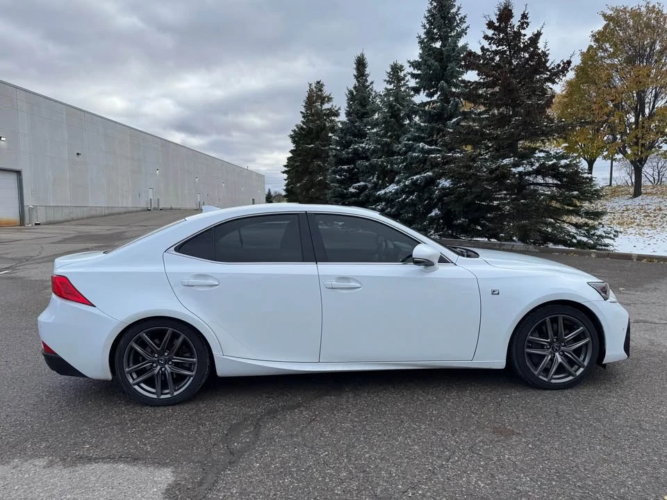 2018 Lexus IS 3rd Gen - Image 4 of 19