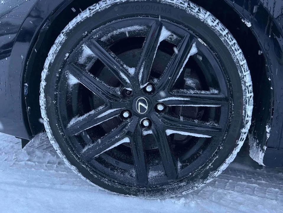 2018 Lexus IS 3rd Gen - Image 9 of 10