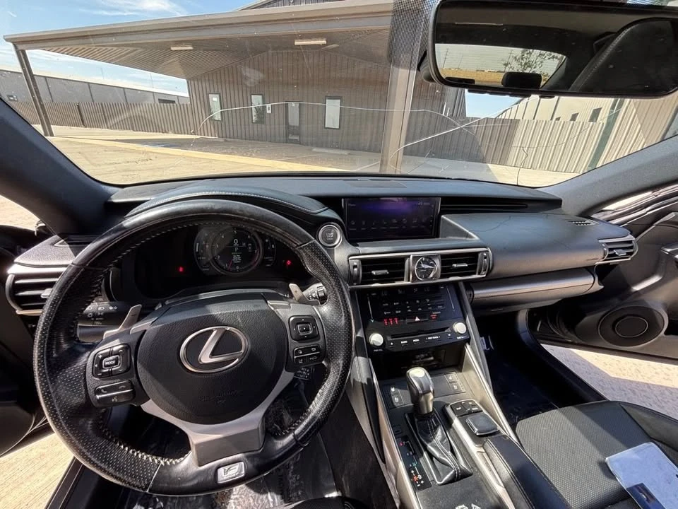 2018 Lexus IS 3rd Gen - Image 18 of 19