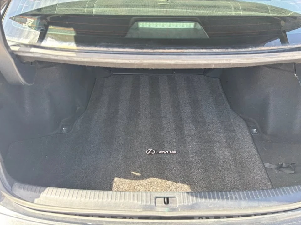2018 Lexus IS 3rd Gen - Image 9 of 19