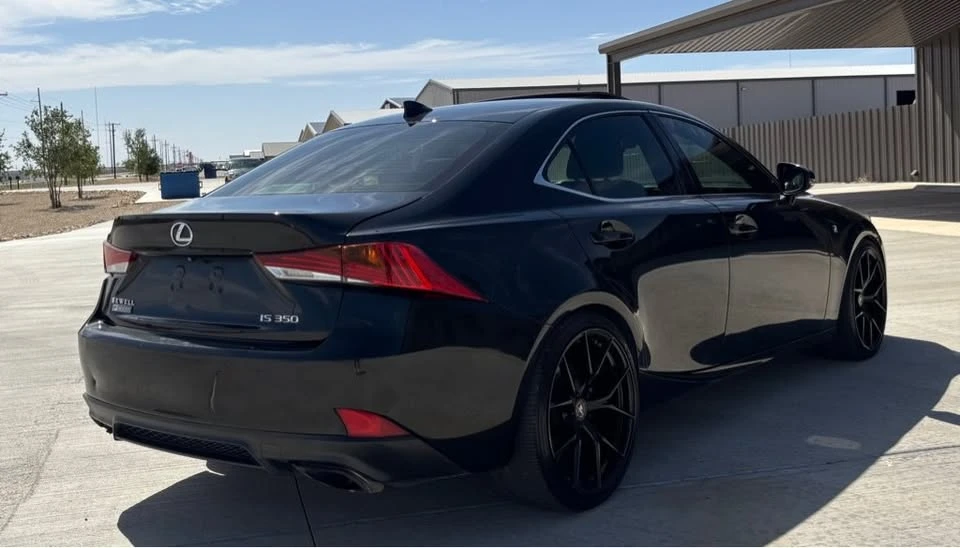 2018 Lexus IS 3rd Gen - Image 5 of 19