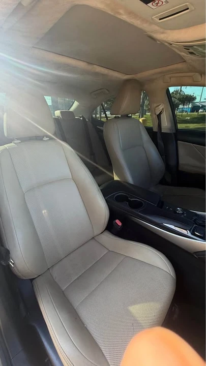 2018 Lexus IS 3rd Gen - Image 8 of 12