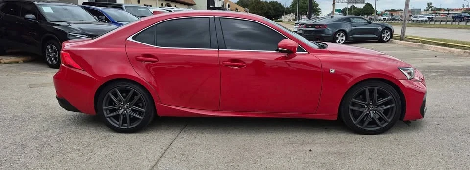 2018 Lexus IS 3rd Gen - Image 4 of 9