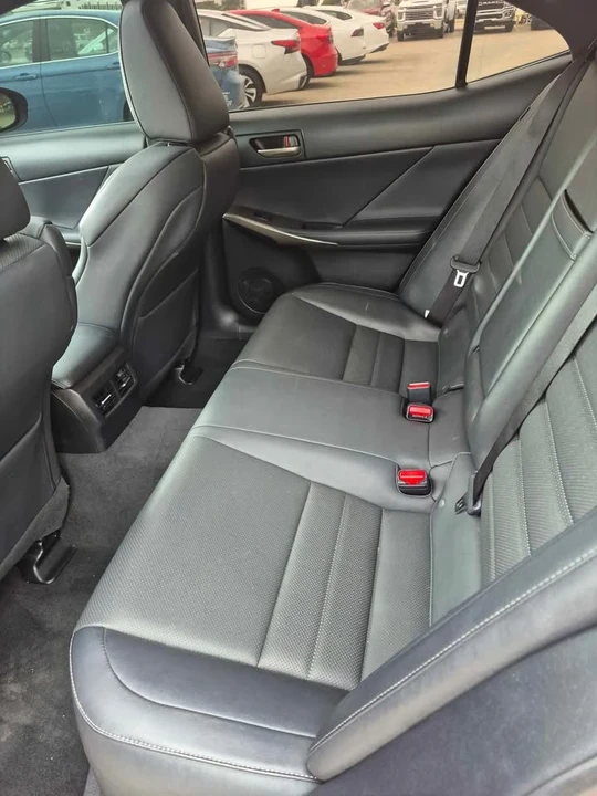 2018 Lexus IS 3rd Gen - Image 9 of 9