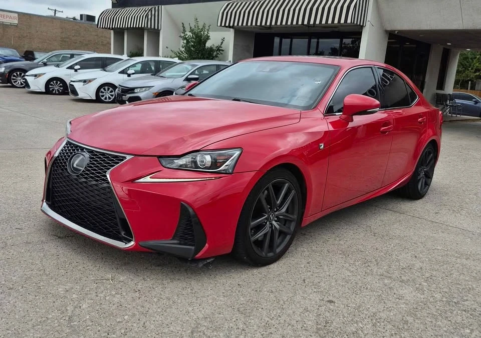 2018 Lexus IS 3rd Gen - Image 3 of 9