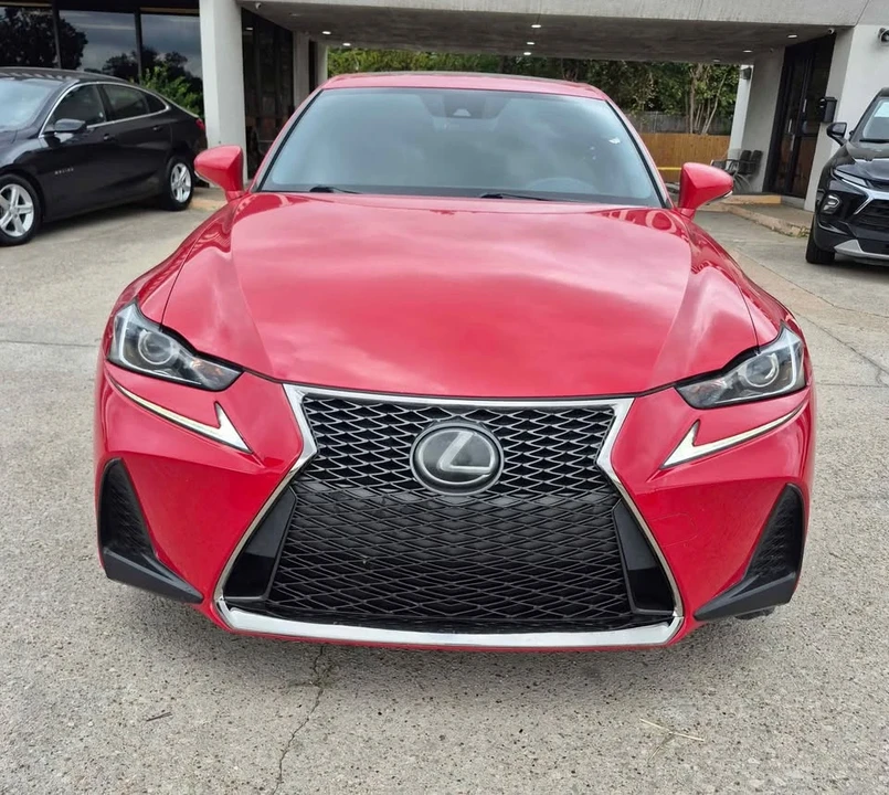2018 Lexus IS 3rd Gen - Image 2 of 9