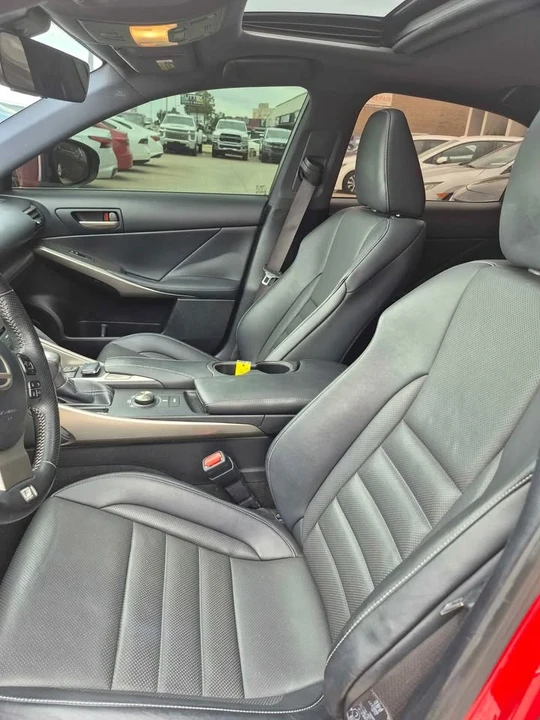 2018 Lexus IS 3rd Gen - Image 8 of 9