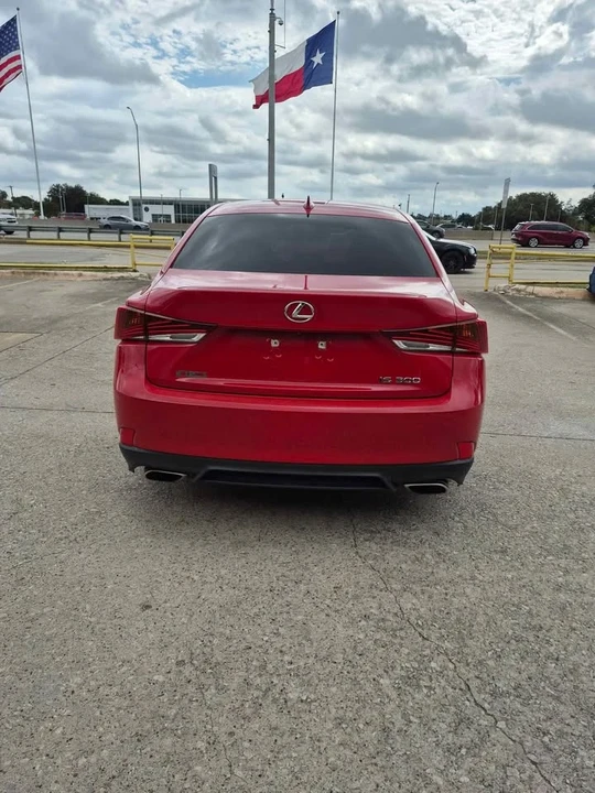 2018 Lexus IS 3rd Gen - Image 6 of 9