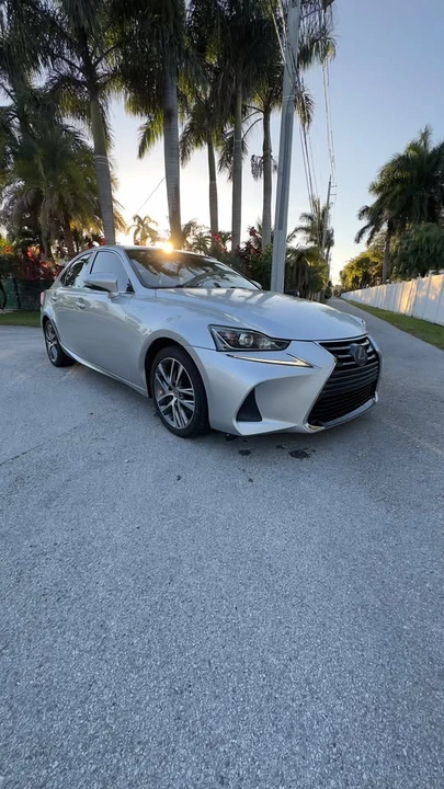2018 Lexus IS 3rd Gen - Image 3 of 12
