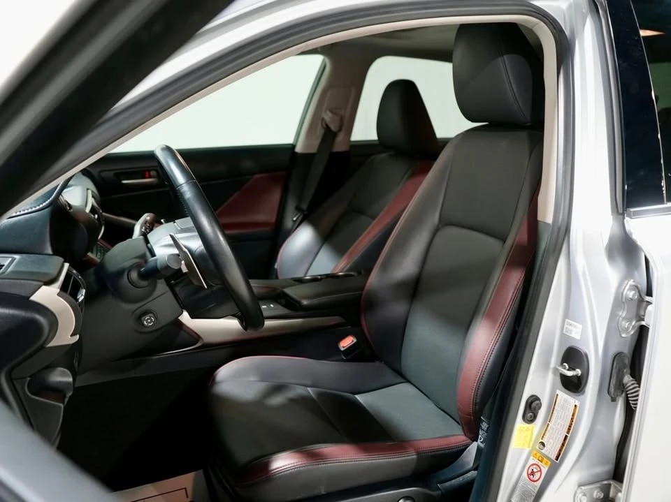 2018 Lexus IS 3rd Gen - Image 3 of 19