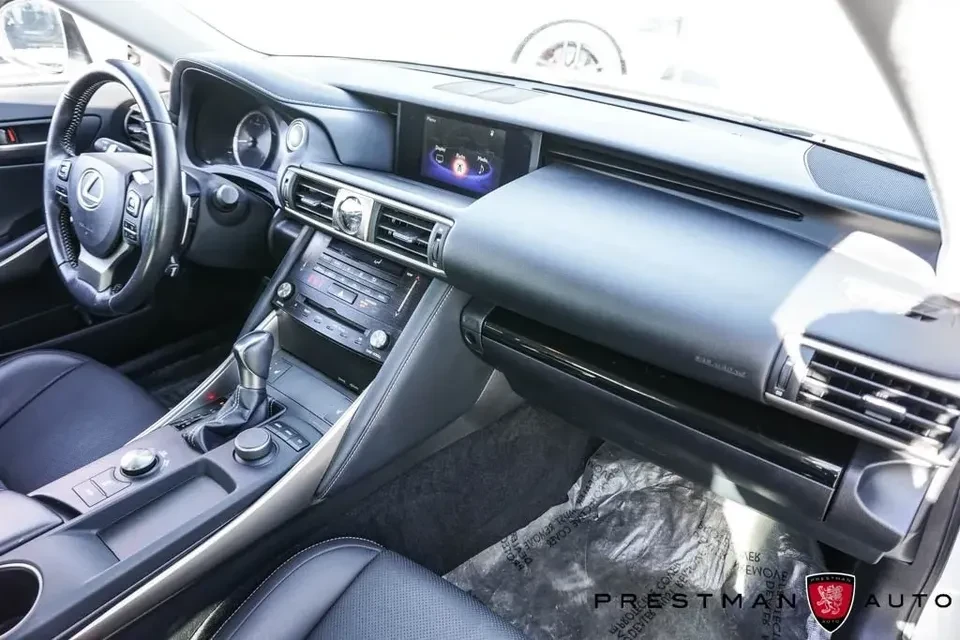 2018 Lexus IS 3rd Gen - Image 2 of 11