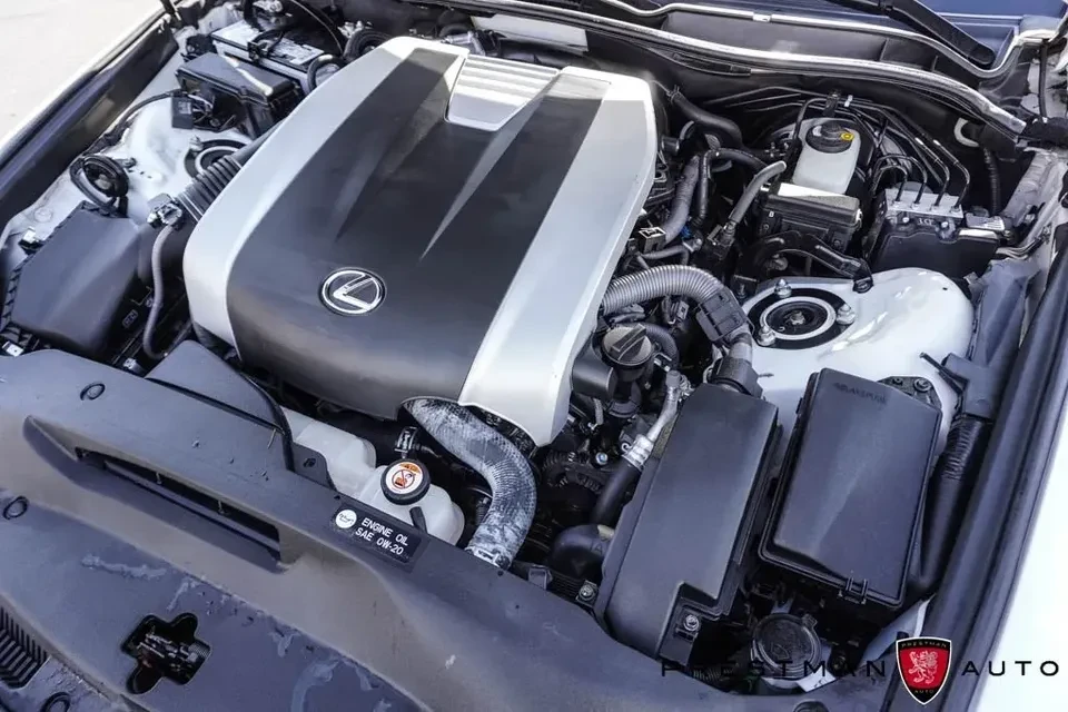 2018 Lexus IS 3rd Gen - Image 3 of 11