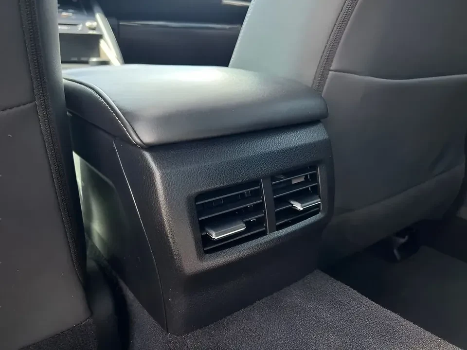 2018 Lexus IS 3rd Gen - Image 20 of 20