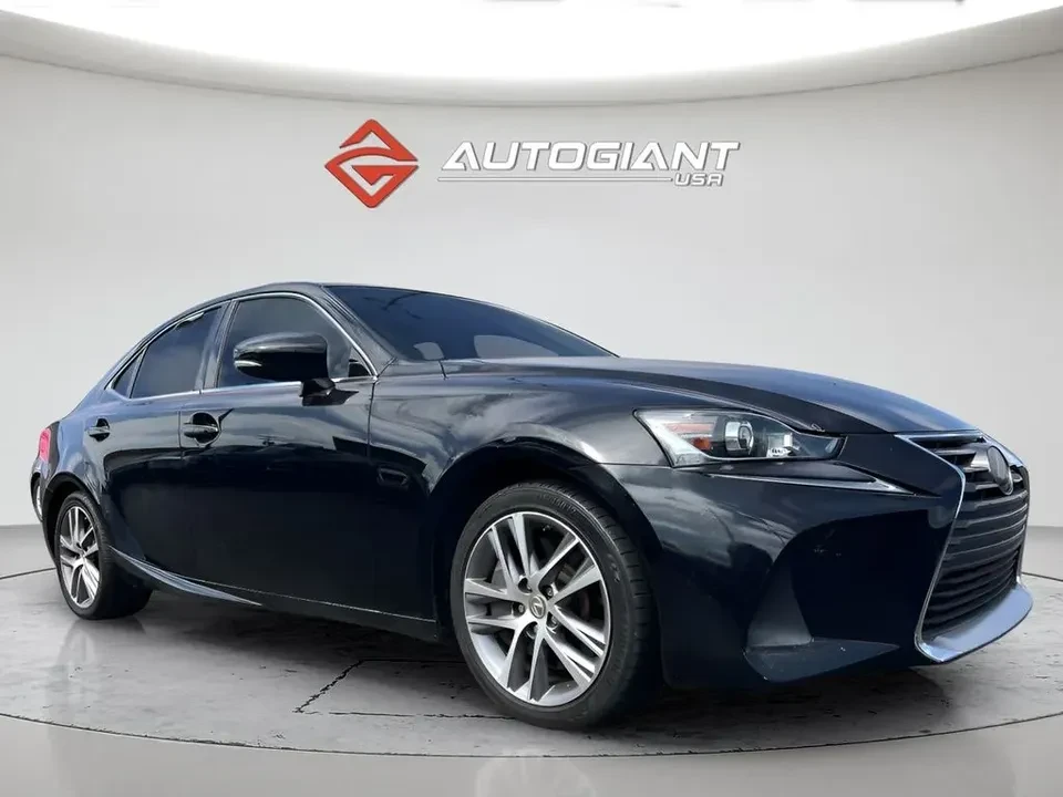 2018 Lexus IS 3rd Gen - Image 10 of 20