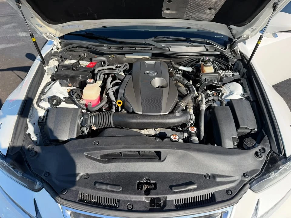 2018 Lexus IS 3rd Gen - Image 11 of 11