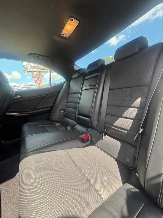2018 Lexus IS 3rd Gen - Image 5 of 7