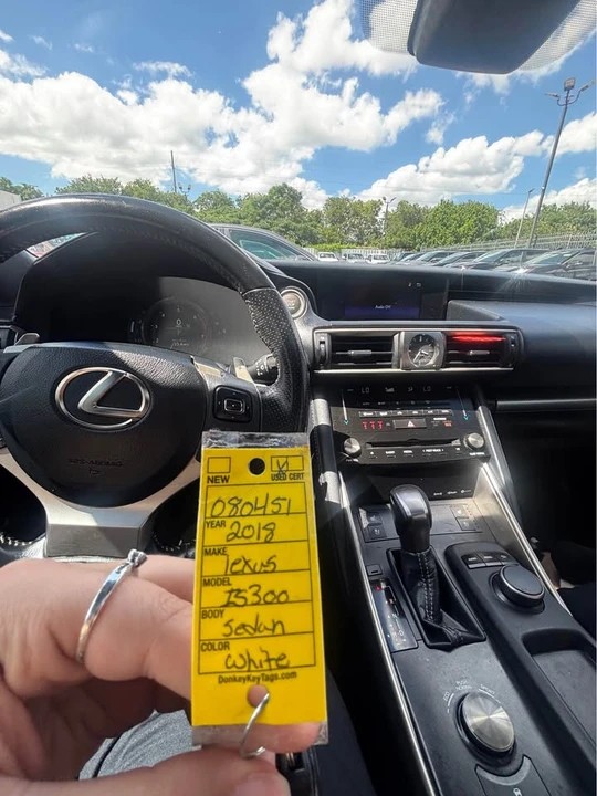 2018 Lexus IS 3rd Gen - Image 7 of 7