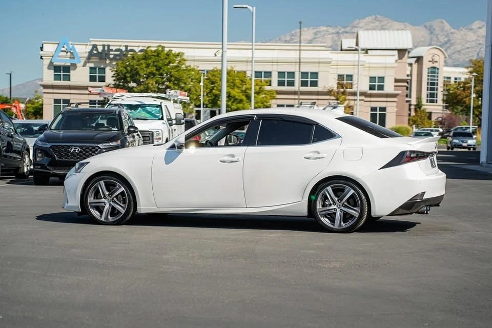 2018 Lexus IS 3rd Gen - Image 6 of 14