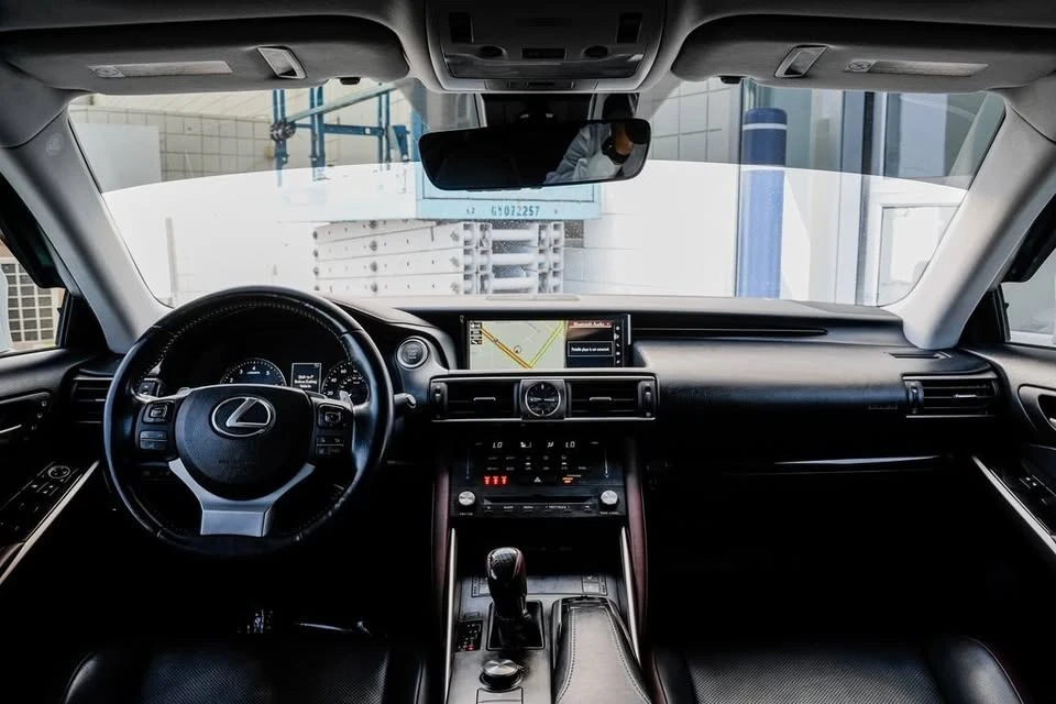 2018 Lexus IS 3rd Gen - Image 9 of 14